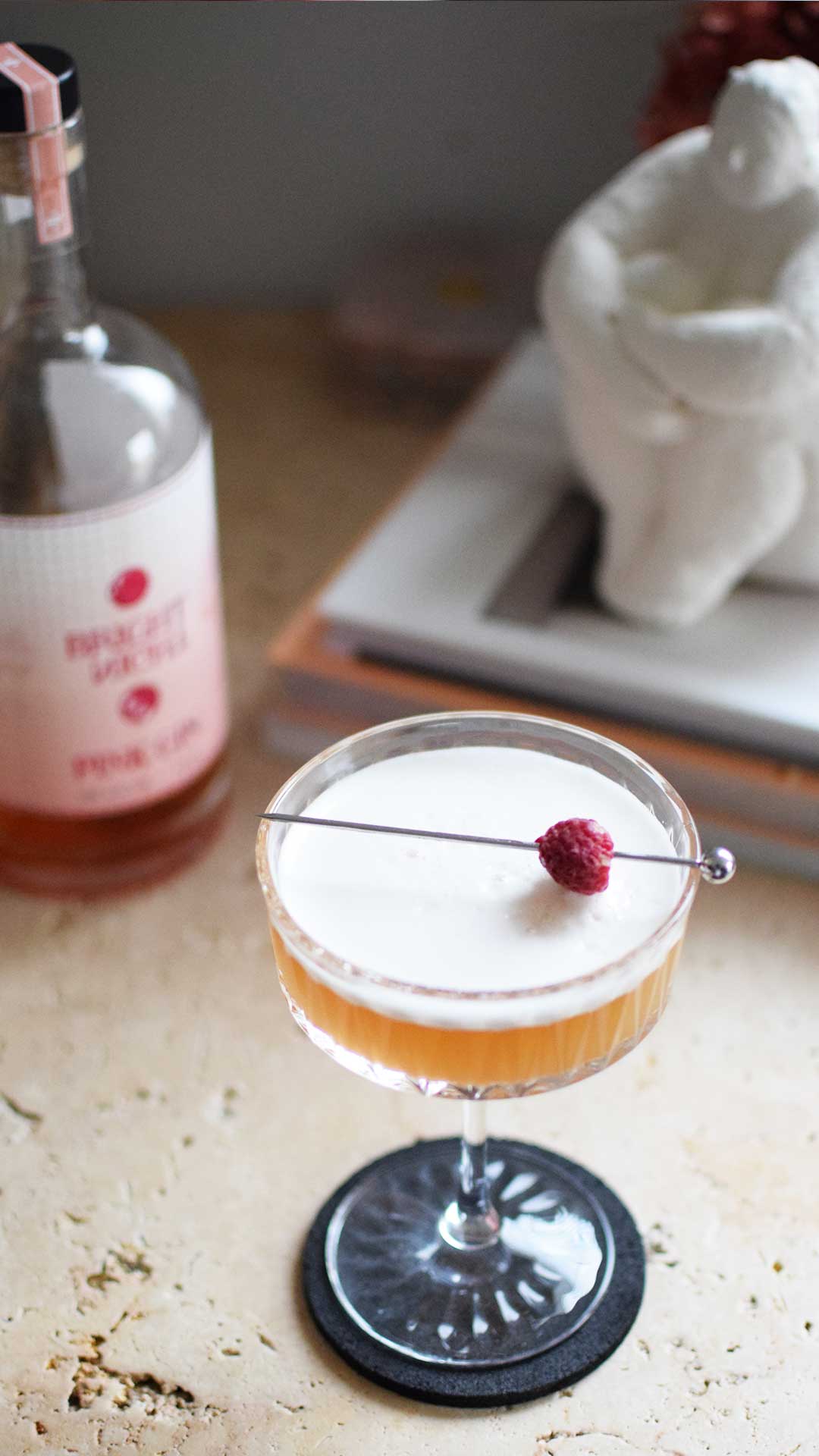 French martini gin cocktail